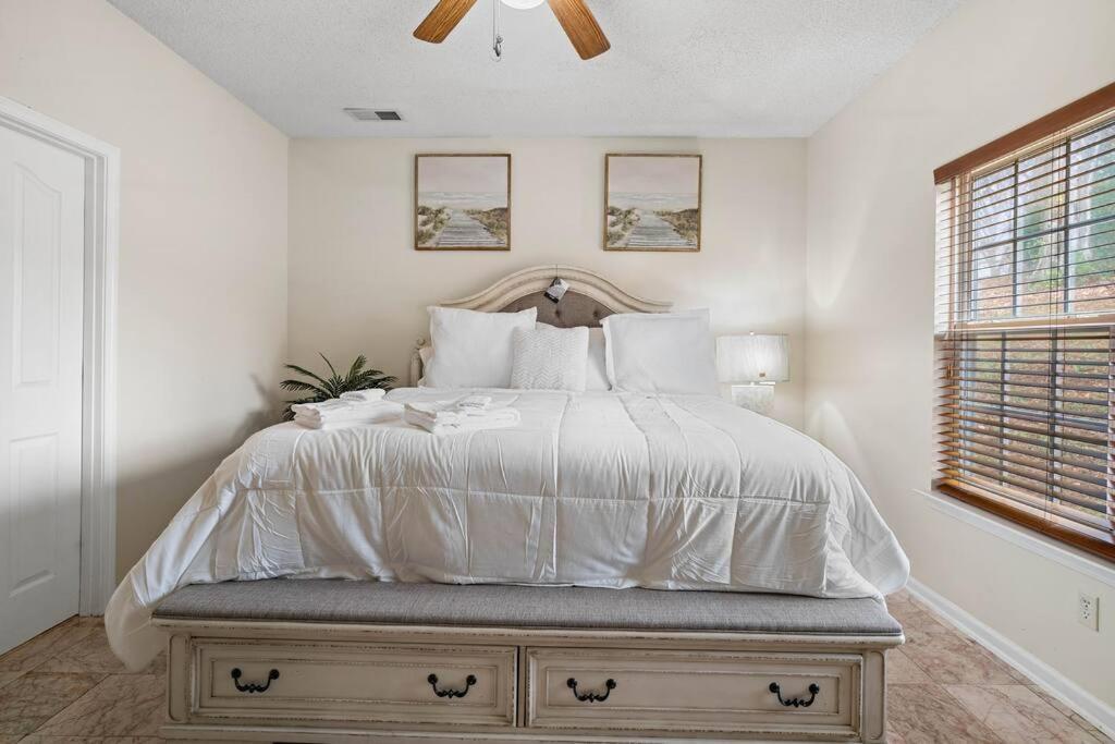 Cozy 4B 2 5B University Home King Beds Jacuzzi 夏洛特 外观 照片
